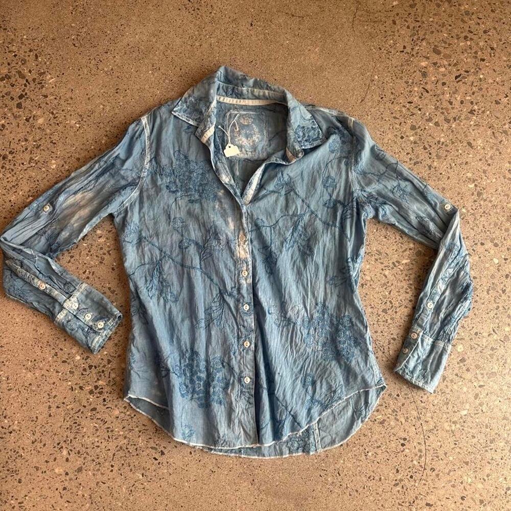 Cino women’s xs button up cotton top custom indigo dyed Blue floral button-up